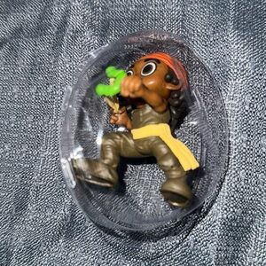 NWOT One Piece Usopp Anime Character Figure with Green Slingshot